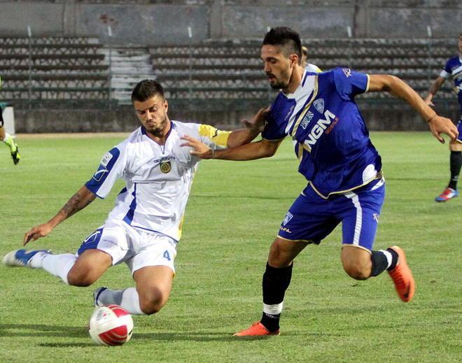 Carrarese non sfigura, Empoli più avanti 