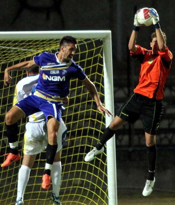 Empoli in palla, la Carrarese è ko 