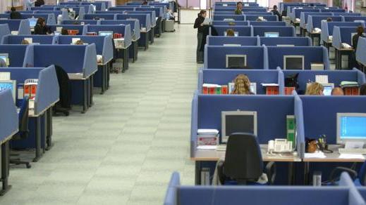 Blitz di Finanza e Inps in due call center: irregolari 268 centralinisti