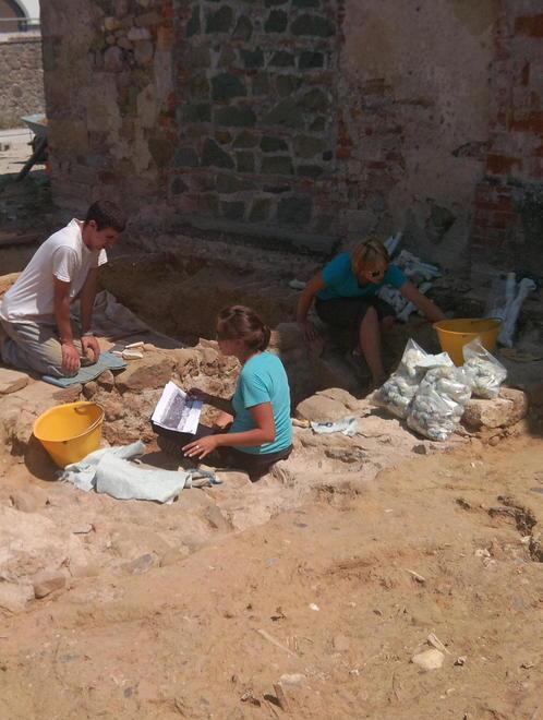 Scoperto il cimitero dei ragazzi 