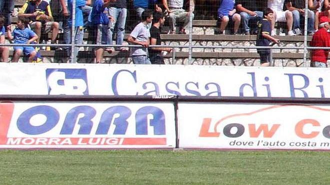 Daspo: stadio vietato per dieci tifosi della Carrarese