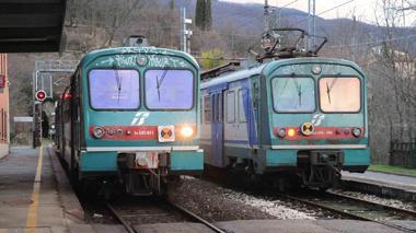 In trappola sul treno duecento pendolari