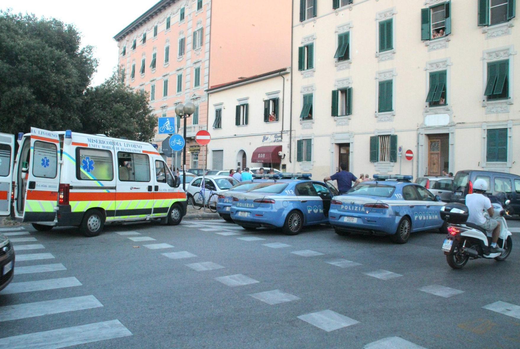 Picchia la figlia disabile col bastone, rischia denuncia per maltrattamenti 