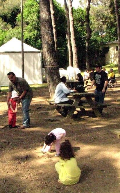 Altalene e scivoli tanti nuovi giochi nei parchi cittadini 