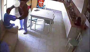 Violenze sui disabili, una malata fu legata a un palo 