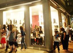 Sere d’estate: shopping al chiaro di luna 
