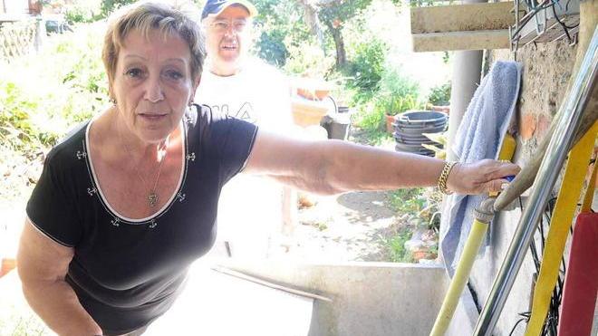 L’acquedotto perde, dieci famiglie a secco
