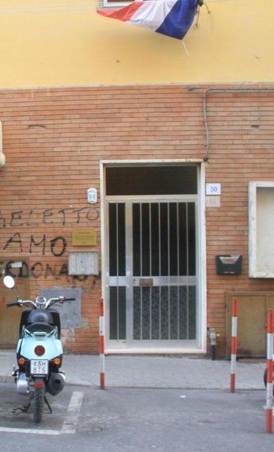 Rapinata a 92 anni nell’ingresso del suo palazzo 