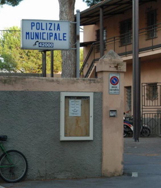 Vigili urbani, uffici chiusi tre giorni