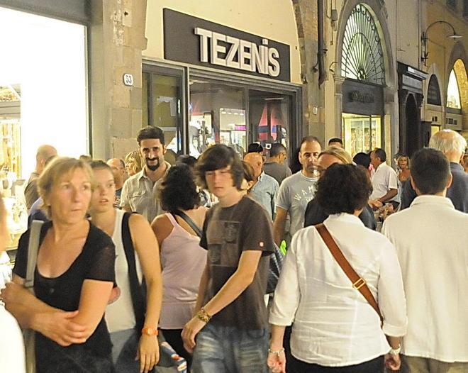 Shopping di notte ultimo appuntamento 