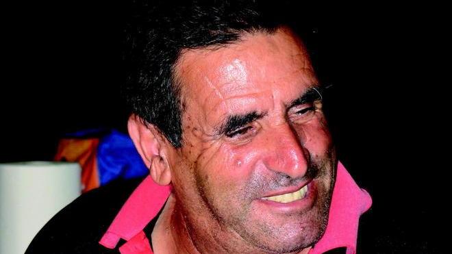 Fulminato da un infarto dopo un incidente in auto