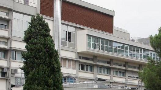 Asl sospende medico dal lavoro
