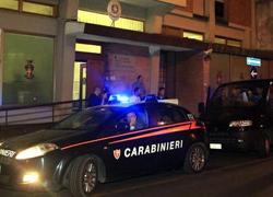 Calci, pugni e morsi ai carabinieri empolese arrestato nella notte 