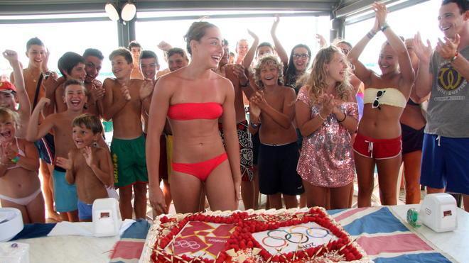 Londra 2012: rientro trionfale per Diletta Carli con festa a sorpresa ed Inno di Mameli