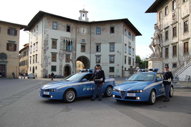 Coppia di anziani truffati e derubati da un falso vigile 
