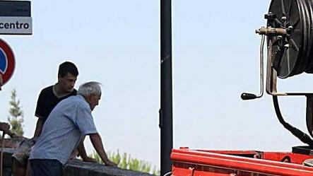 Fuoco vicino alle case ore di angoscia a Montefoscoli