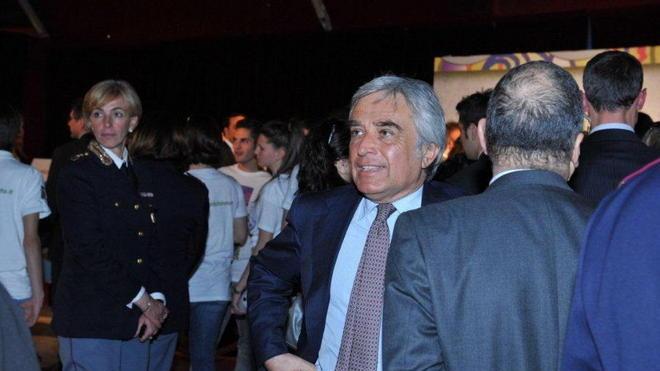 Discriminazioni, stasera c’è il vice capo della polizia