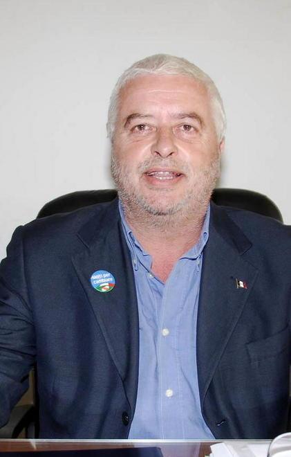 Nuova illuminazione per Naregno 