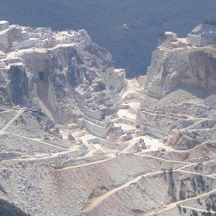 Marmo, brusca frenata della produzione 