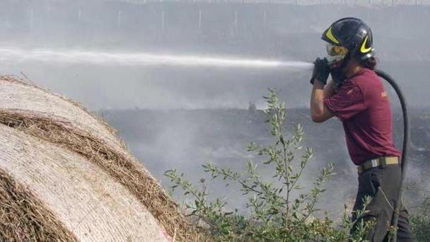 Rischio incendi, è vietato bruciare i residui vegetali