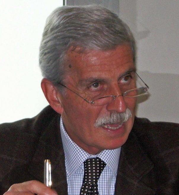 Gli avvocati contro la chiusura del tribunale