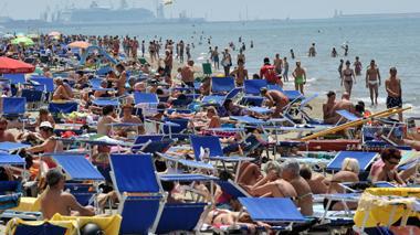 Due bambini scomparsi sulla spiaggia, trovati dalla guardia costiera