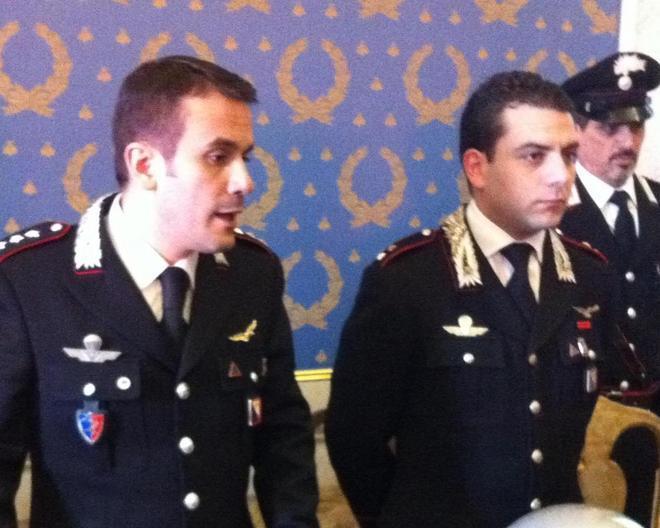 Tenta di rapinare un bancario arrestato dai carabinieri 