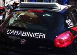 Badante aggredisce la barista poi spacca banco e bicchieri 
