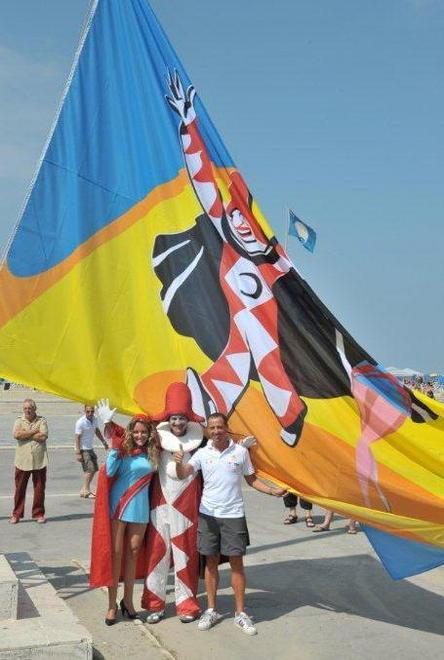  Rubata la bandiera del Carnevale estivo