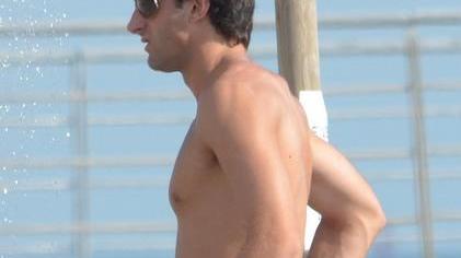 E Milito incanta la spiaggia del Beach