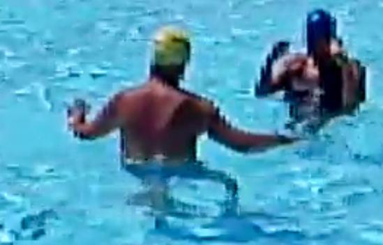 Jonathan ricomincia a camminare e torna alla vita 