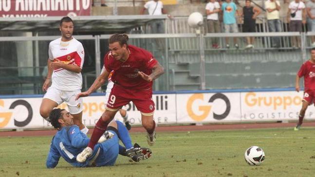 Luci illumina e segna e in Coppa Italia il Livorno va avanti