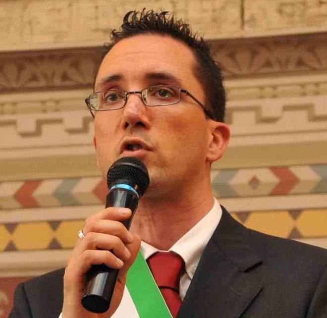 Nuovi razionamenti anche di giorno, stop all’acquedotto 