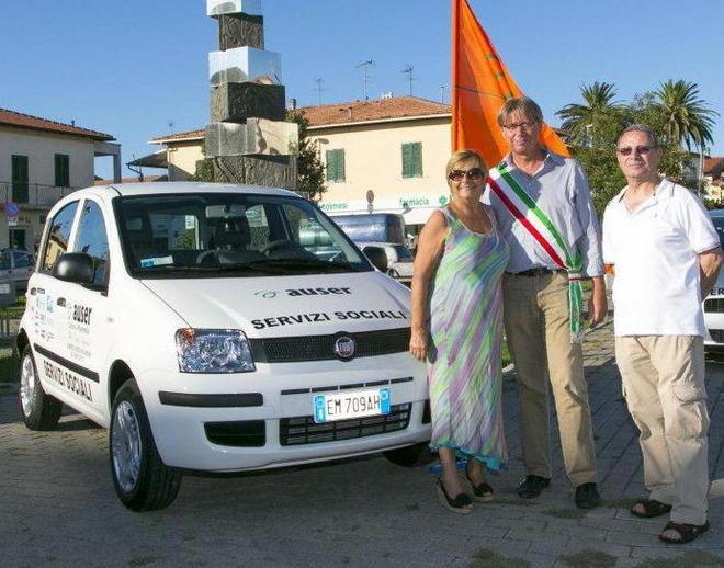 Un nuovo mezzo per l’Auser 
