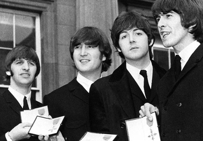 Spettacolo sui Beatles nel giardino del Ninfeo