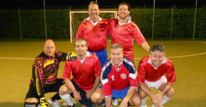Gli Amici del Petisso trionfano nella coppa Unipol calcio a 5 