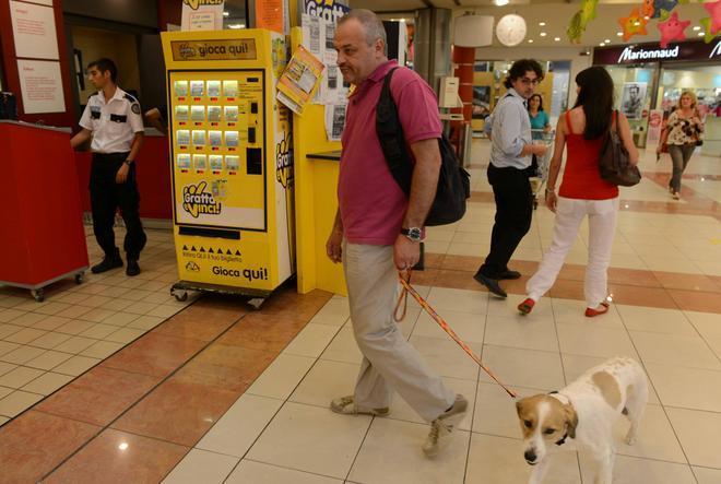 Un bollino di “bon ton” per i cani e i loro padroni
