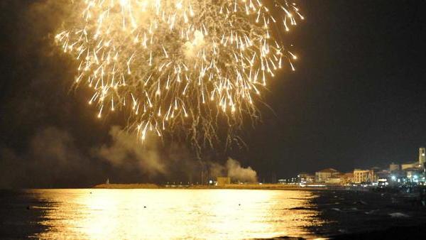 Ferragosto con musica e fuochi d’artificio