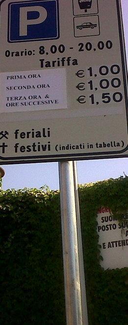 Ferragosto, il parcheggio è a pagamento 