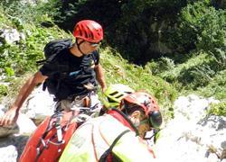 Va a cercare funghi e si sperde in Val di Luce 