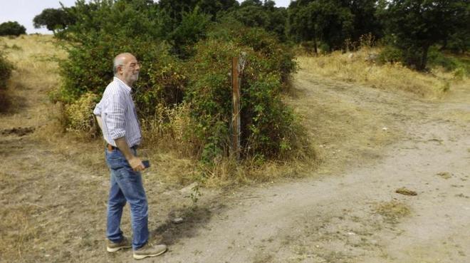 Minacce, Senes: abbandonato dalla politica 