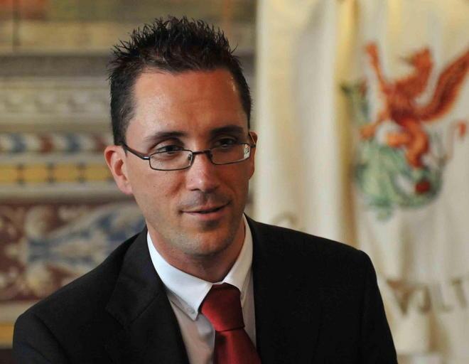 Acqua a singhiozzo, locali costretti a “razionare” i bagni 