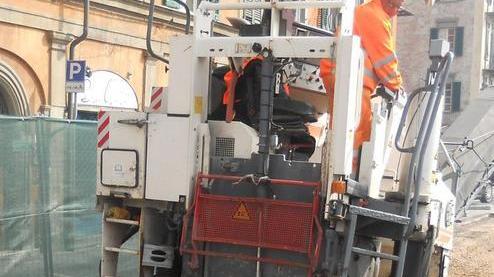 Da lunedì ripartono i lavori d’asfaltatura