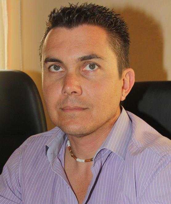 Come ti distruggo (politicamente) su Fb 