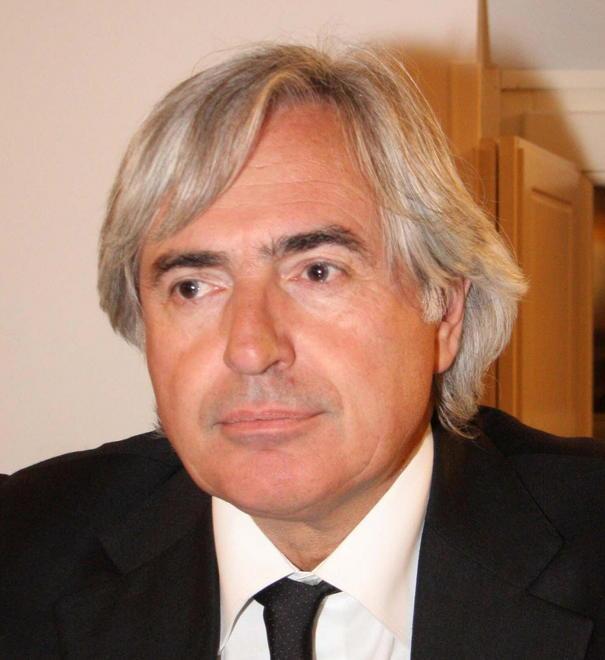 Il banchetto dei filippini sequestrato dai vigili urbani