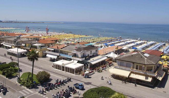«Passeggiata in vendita: non ci si arrenda» 