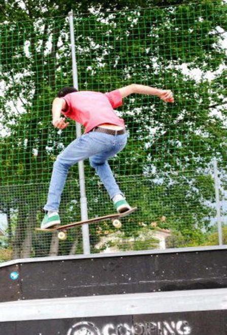 Una rampa per lo skate nell’ex Campo profughi