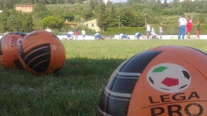 «Questo calcio è uno zoo». Simone Pettinari lascia a 25 anni