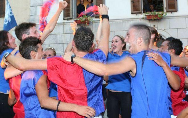 Carriere del 19 con il sorriso Trionfa la contrada Centro