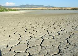 L’acqua scarseggia anche a Buti scattano i divieti 